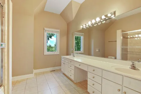 $6,500 | 6 Regan Lane, Hawthorn Woods, IL 60047