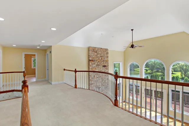 $6,500 | 6 Regan Lane, Hawthorn Woods, IL 60047