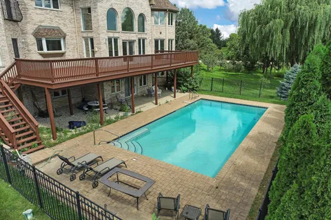 $6,500 | 6 Regan Lane, Hawthorn Woods, IL 60047