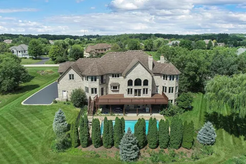 $6,500 | 6 Regan Lane, Hawthorn Woods, IL 60047