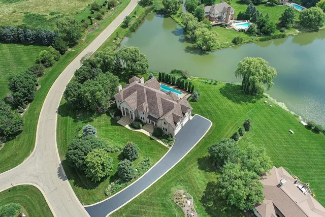 $6,500 | 6 Regan Lane, Hawthorn Woods, IL 60047