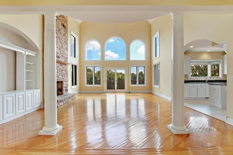 $6,500 | 6 Regan Lane, Hawthorn Woods, IL 60047