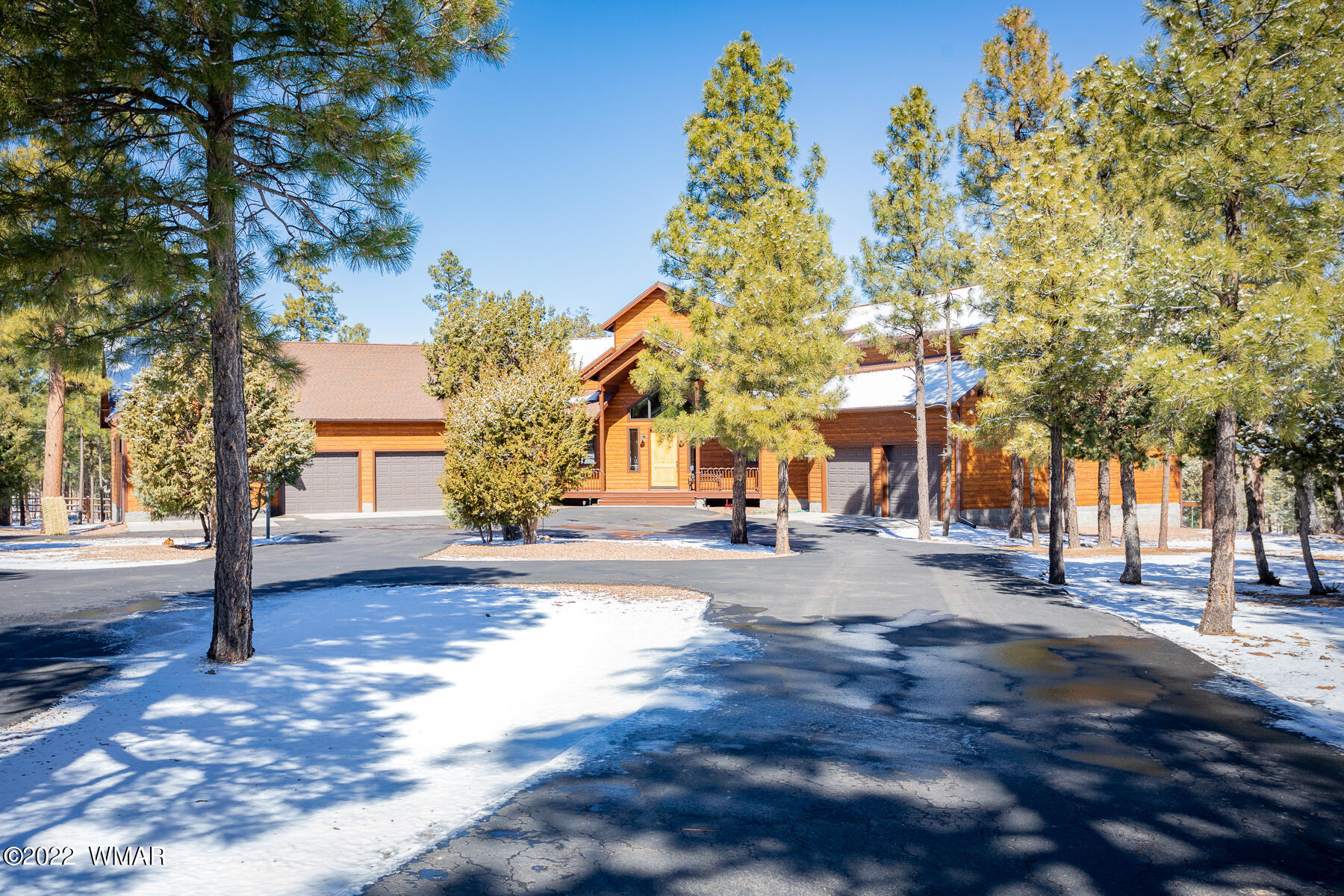 2072 Gilbert Lane Overgaard, AZ 85933 - Photo 1 of 42 Gallery Image 1