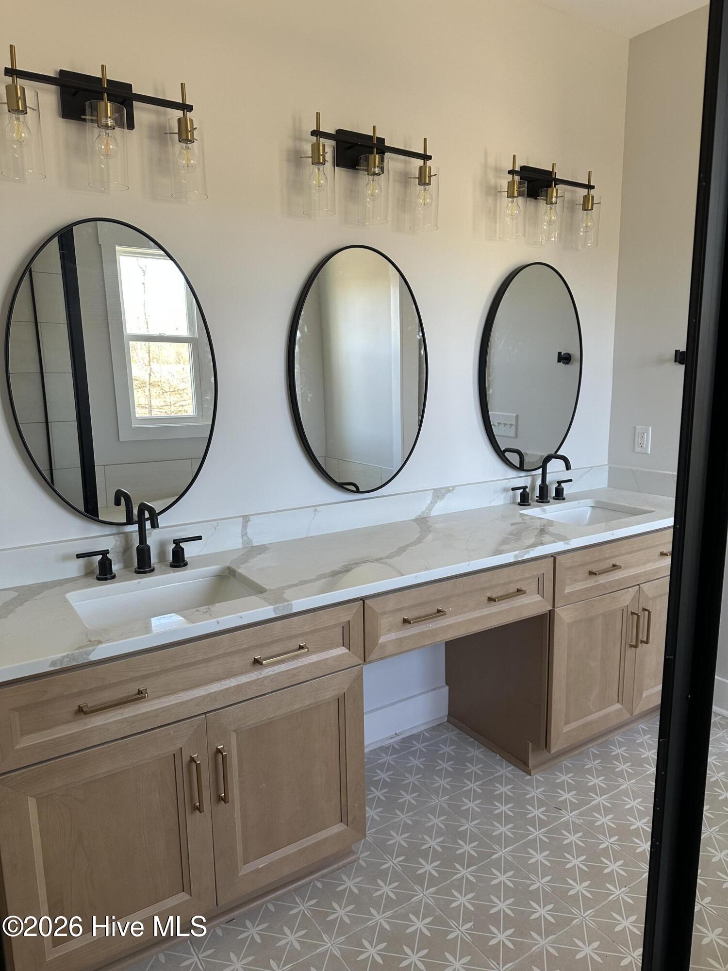 623 Winding Creek Road Rocky Point, NC 28457 - Photo 29 of 38 Master Bath