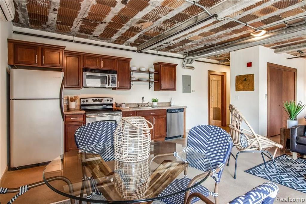 2915 John R Street, Unit 201 Detroit, MI 48201 - Photo 21 of 37