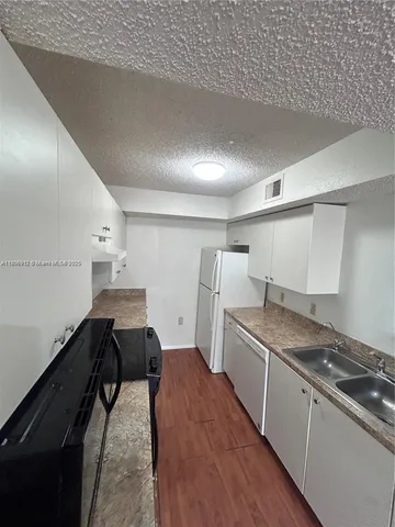 $2,400 | 10581 Southwest 155th Court, Unit 1224, Miami, FL 33196