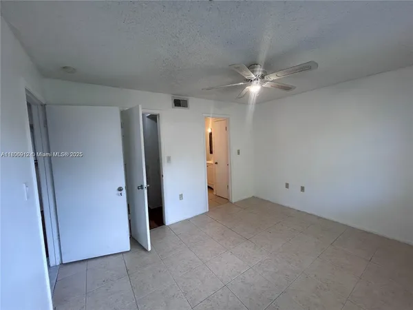 $2,400 | 10581 Southwest 155th Court, Unit 1224, Miami, FL 33196