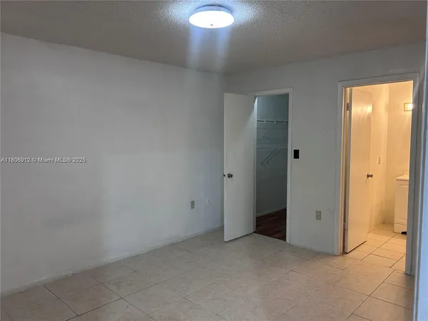 $2,400 | 10581 Southwest 155th Court, Unit 1224, Miami, FL 33196