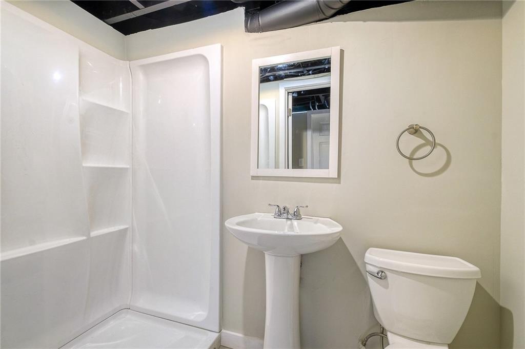 501 Scene Ridge Road McKeesport, PA 15133 - Photo 21 of 25 Gallery Image 21