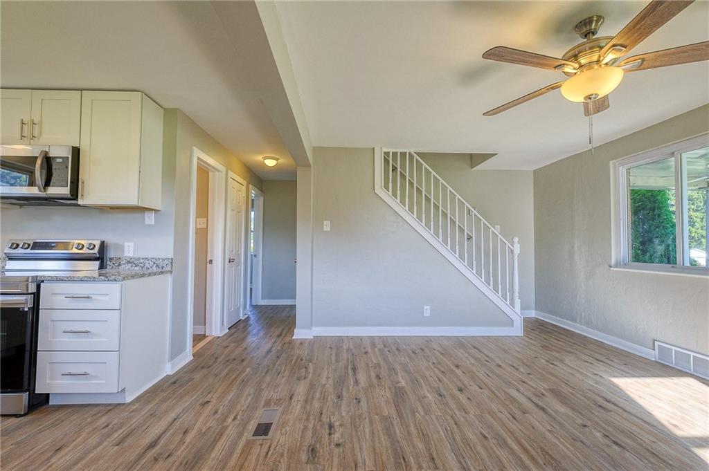 501 Scene Ridge Road McKeesport, PA 15133 - Photo 9 of 25 Gallery Image 9