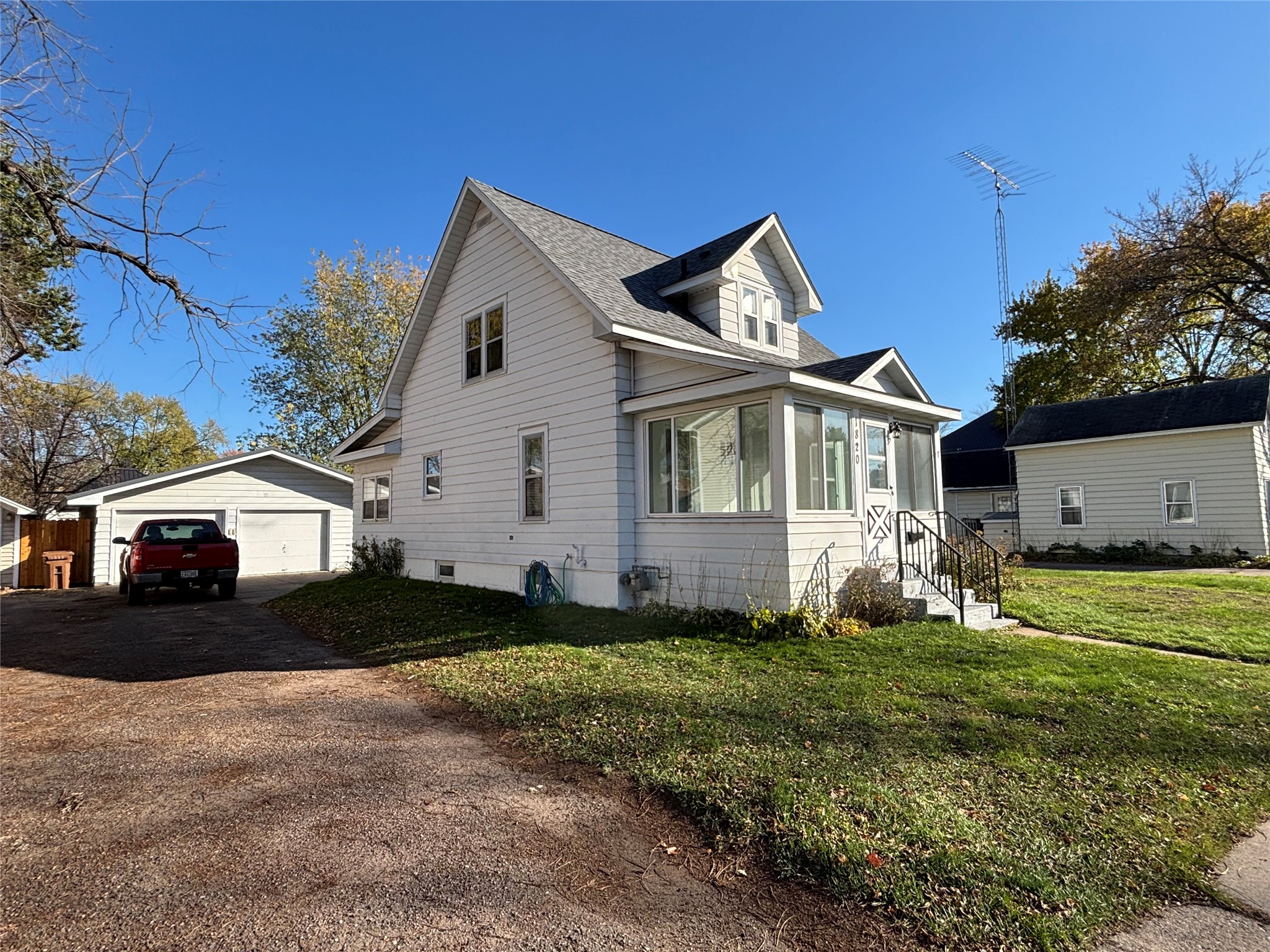 1820 Main Street Bloomer, WI 54724 - Photo 5 of 40