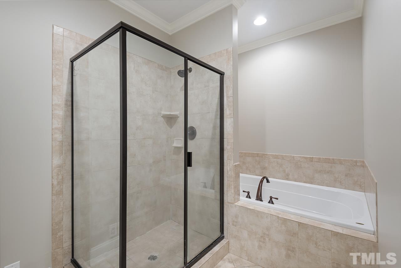 405 Cedar Ridge Way Durham, NC 27705 - Photo 32 of 38 Gallery Image 32
