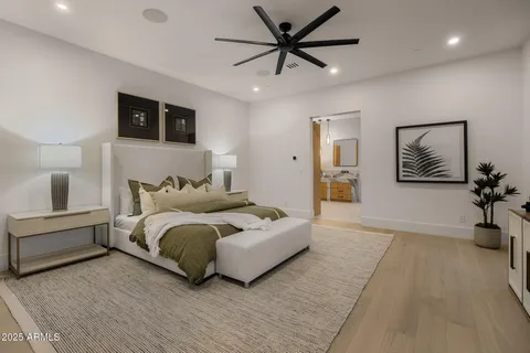 $6,950,000 | 5355 East Desert Vista Road, Paradise Valley, AZ 85253
