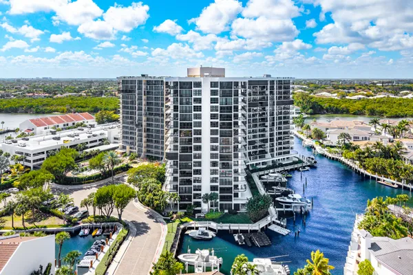 a view of lake with yard