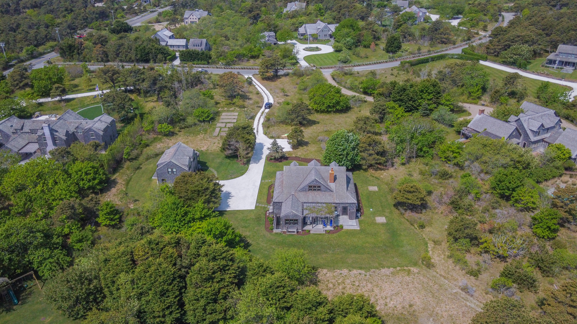 3 Maxey Pond Road Nantucket, MA 02554 - Photo 4 of 39 Gallery Image 4