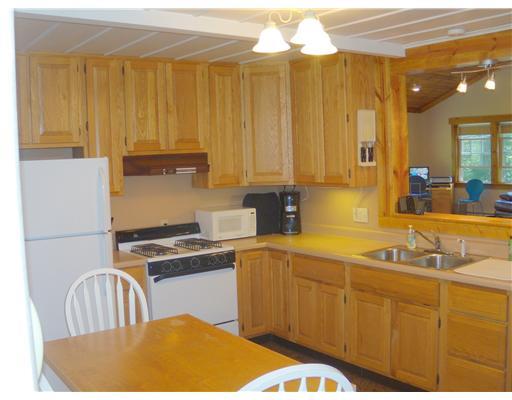 626 Kiester Road Slippery Rock, PA 16057 - Photo 7 of 18 Kitchen.