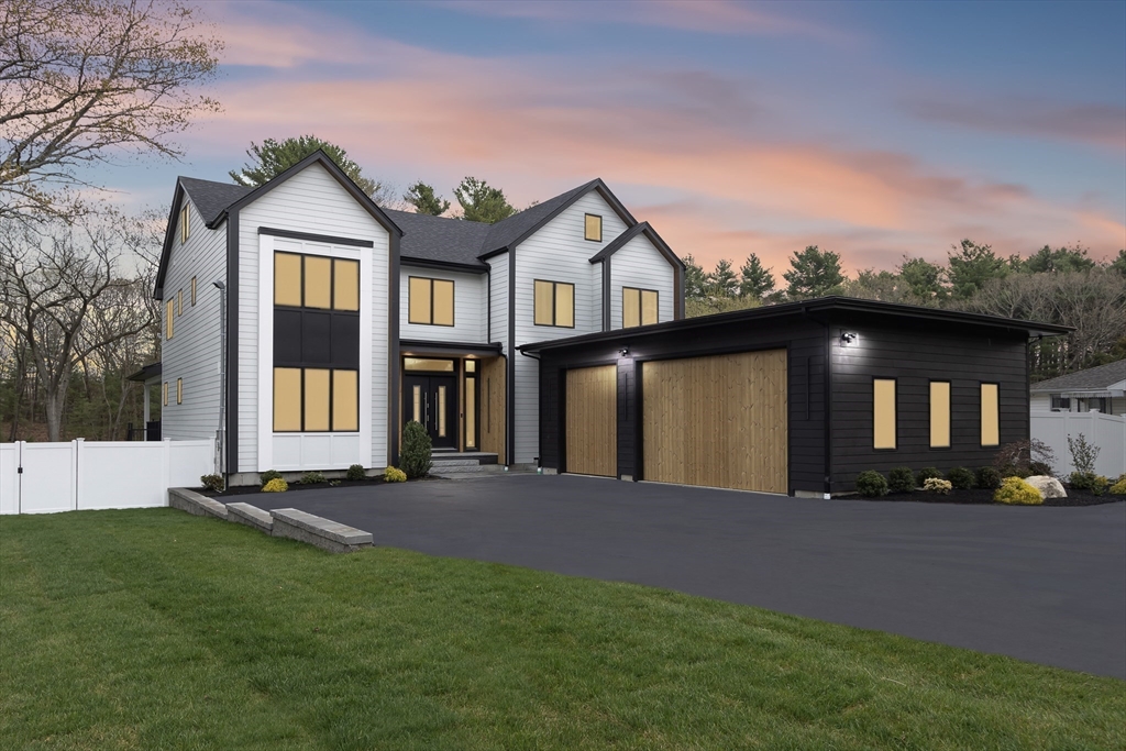 802 Greendale Avenue Needham, MA 02492 - Photo 2 of 40