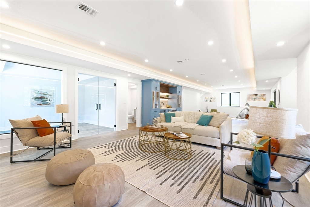 802 Greendale Avenue Needham, MA 02492 - Photo 37 of 40