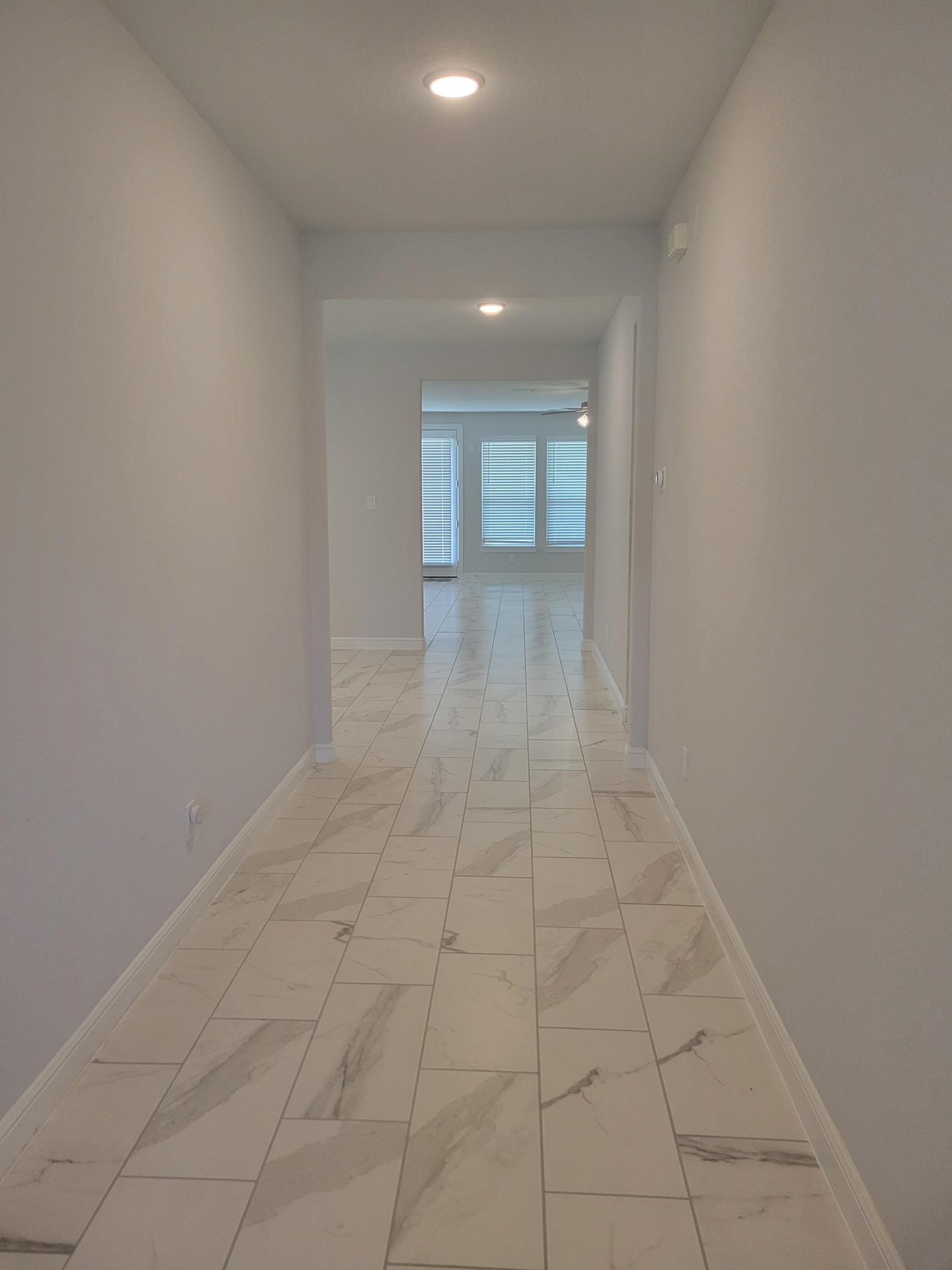 10342 Aldrin Drive Rosharon, TX 77583 - Photo 4 of 34 Gallery Image 4
