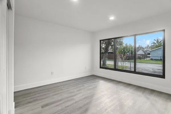 $434,900 | 20731 Northwest 41st Avenue Road, Miami Gardens, FL 33055