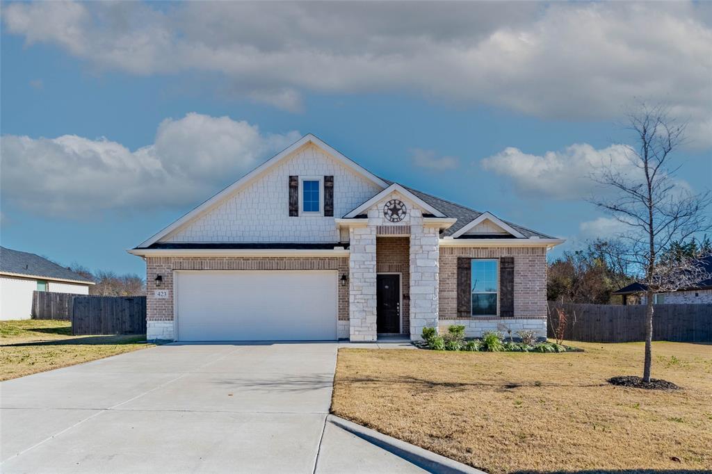 423 Mesa Lone Oak Tx  