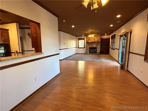$1,299,000 | 31 Sunshine Drive, Montreal, MO 65591
