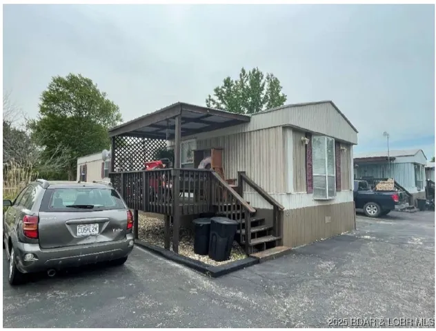 $995,000 | 24 Disney Springs Lane, Montreal, MO 65591