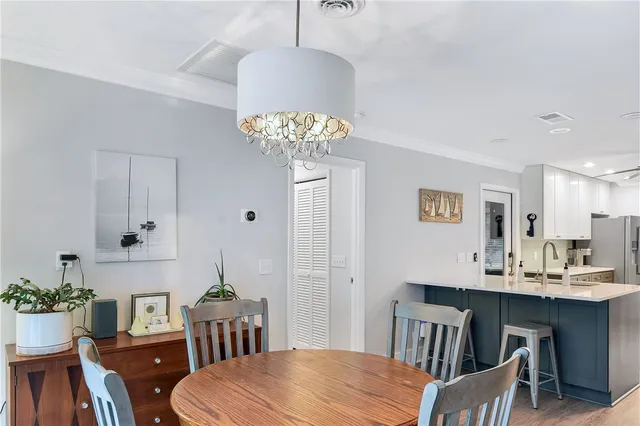 $969,000 | 303 Wymberly Road, St. Simons Island, GA 31522