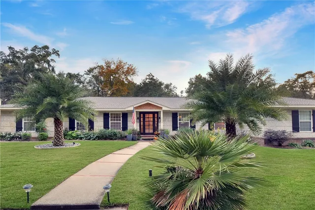 $969,000 | 303 Wymberly Road, St. Simons Island, GA 31522