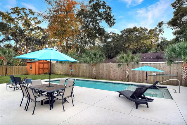 $969,000 | 303 Wymberly Road, St. Simons Island, GA 31522