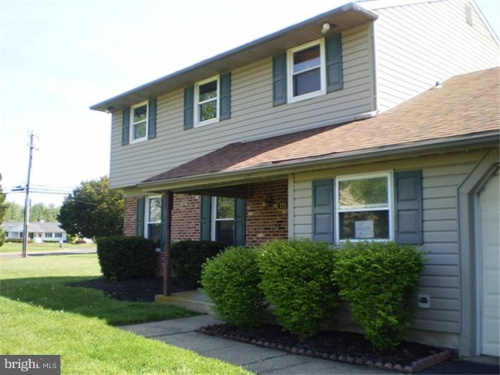 373 Bloomfield Road Warminster, PA 18974 - Photo 18 of 21 Exterior Front