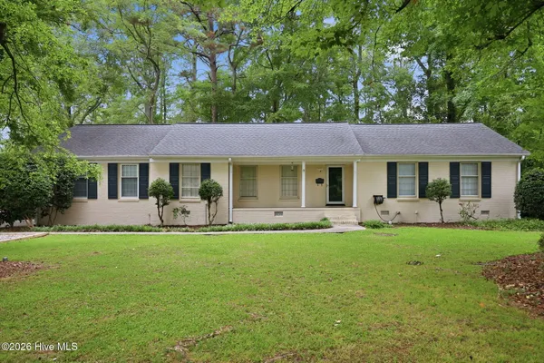 $297,000 | 103 Greenwood Drive, Greenville, NC 27834