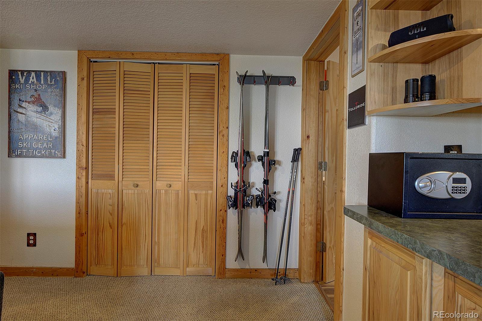 508 Paiute Road Evergreen, CO 80439 - Photo 22 of 34