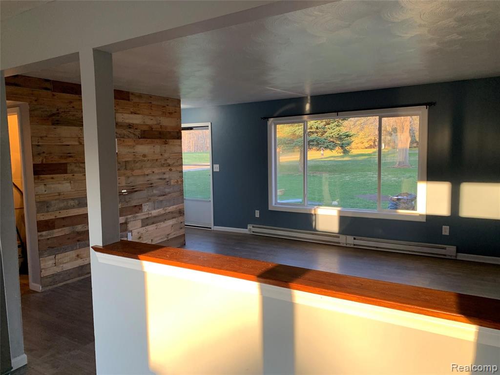 10497 Stelzer Road Howell, MI 48855 - Photo 12 of 31