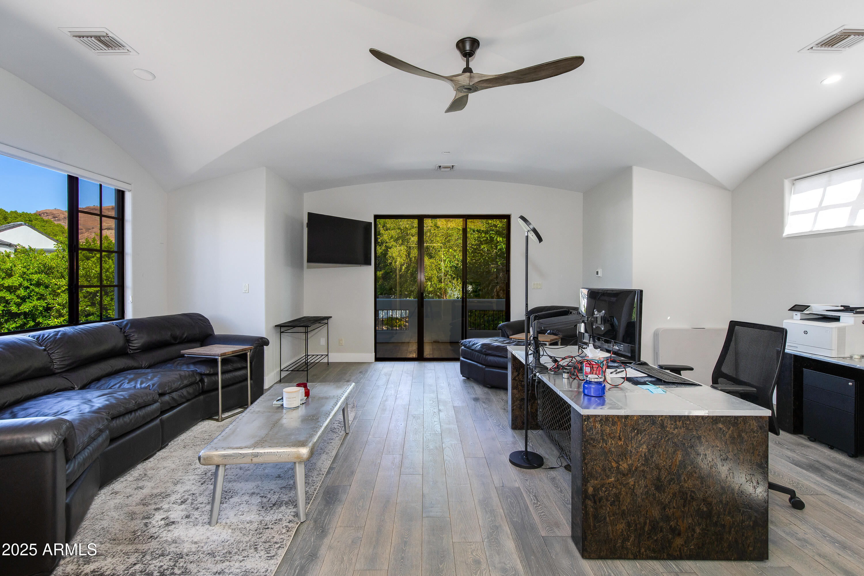 4725 North Launfal Avenue Phoenix, AZ 85018 - Photo 19 of 24 49-Launfal