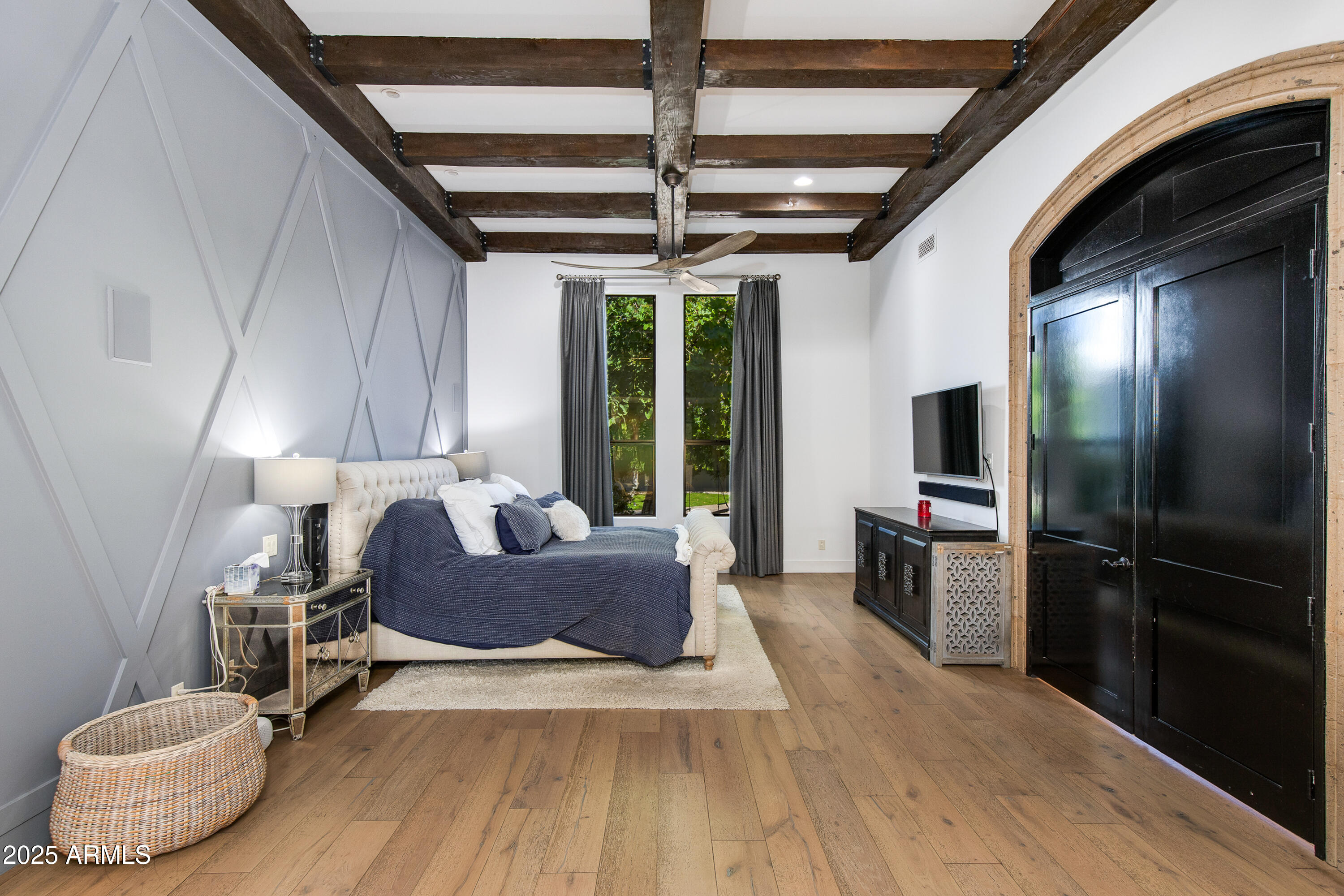 4725 North Launfal Avenue Phoenix, AZ 85018 - Photo 7 of 24 26-Launfal