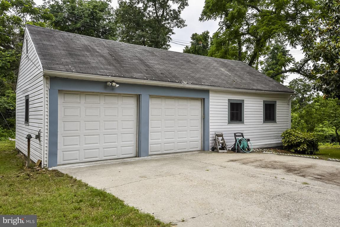 350 Somerset Road Pasadena, MD 21122 - Photo 11 of 25 Exterior (General)