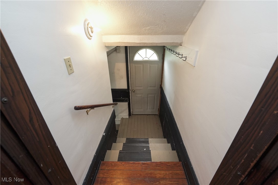 3542 Copley Road Akron, OH 44321 - Photo 33 of 47 Basement staircase