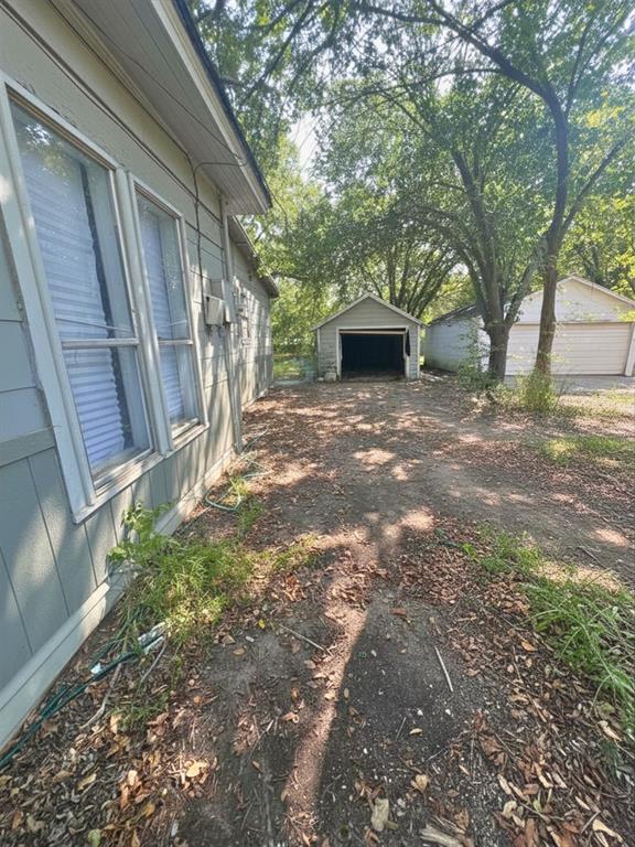 728 Ritchey Street Gainesville, TX 76240 - Photo 29 of 37