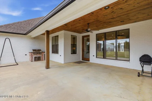 $749,000 | 361 Stump Ridge Road, Brandon, MS 39047