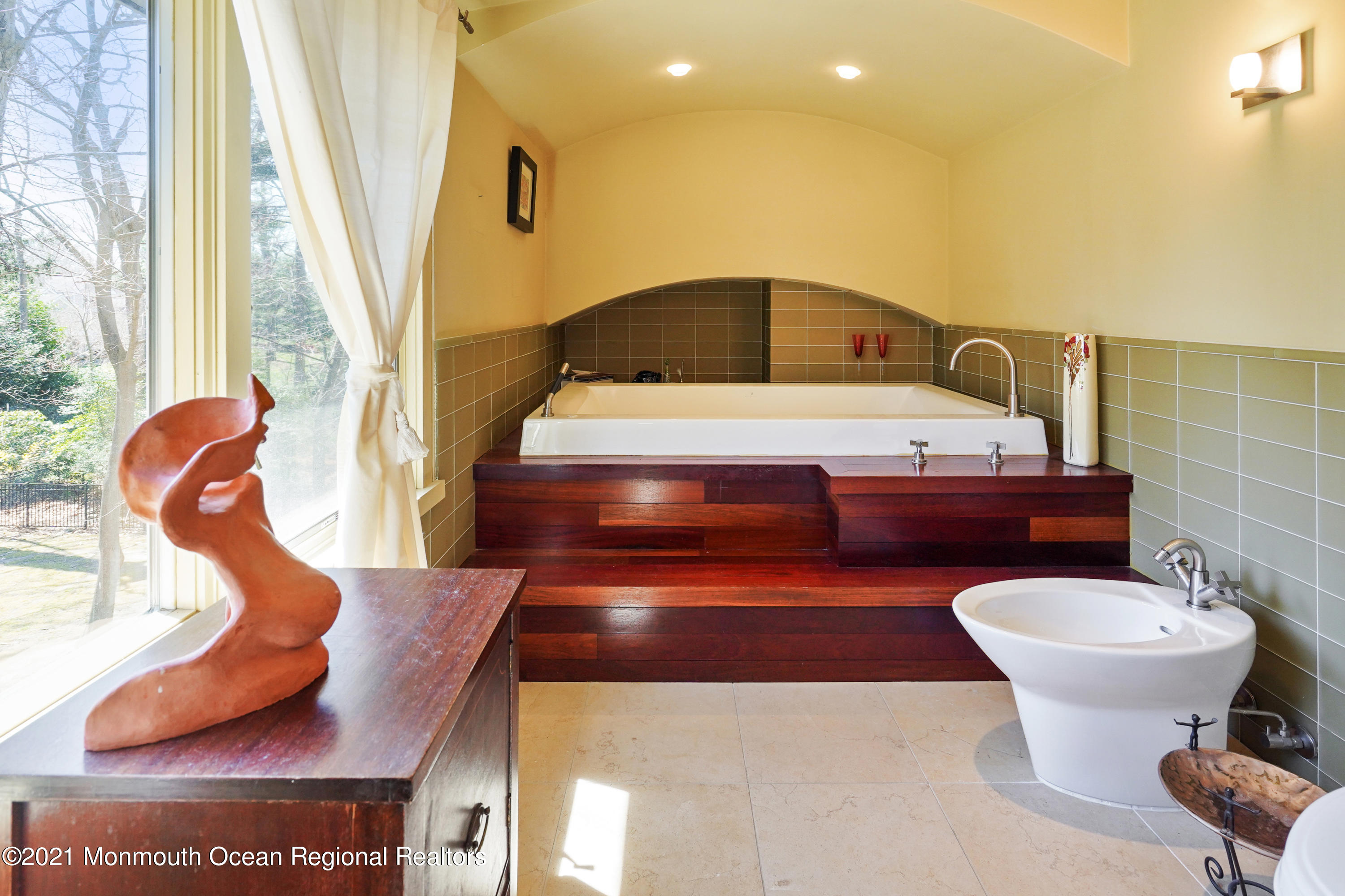 95 River Road Rumson, NJ 07760 - Photo 27 of 43 38 MB1 DSC01605