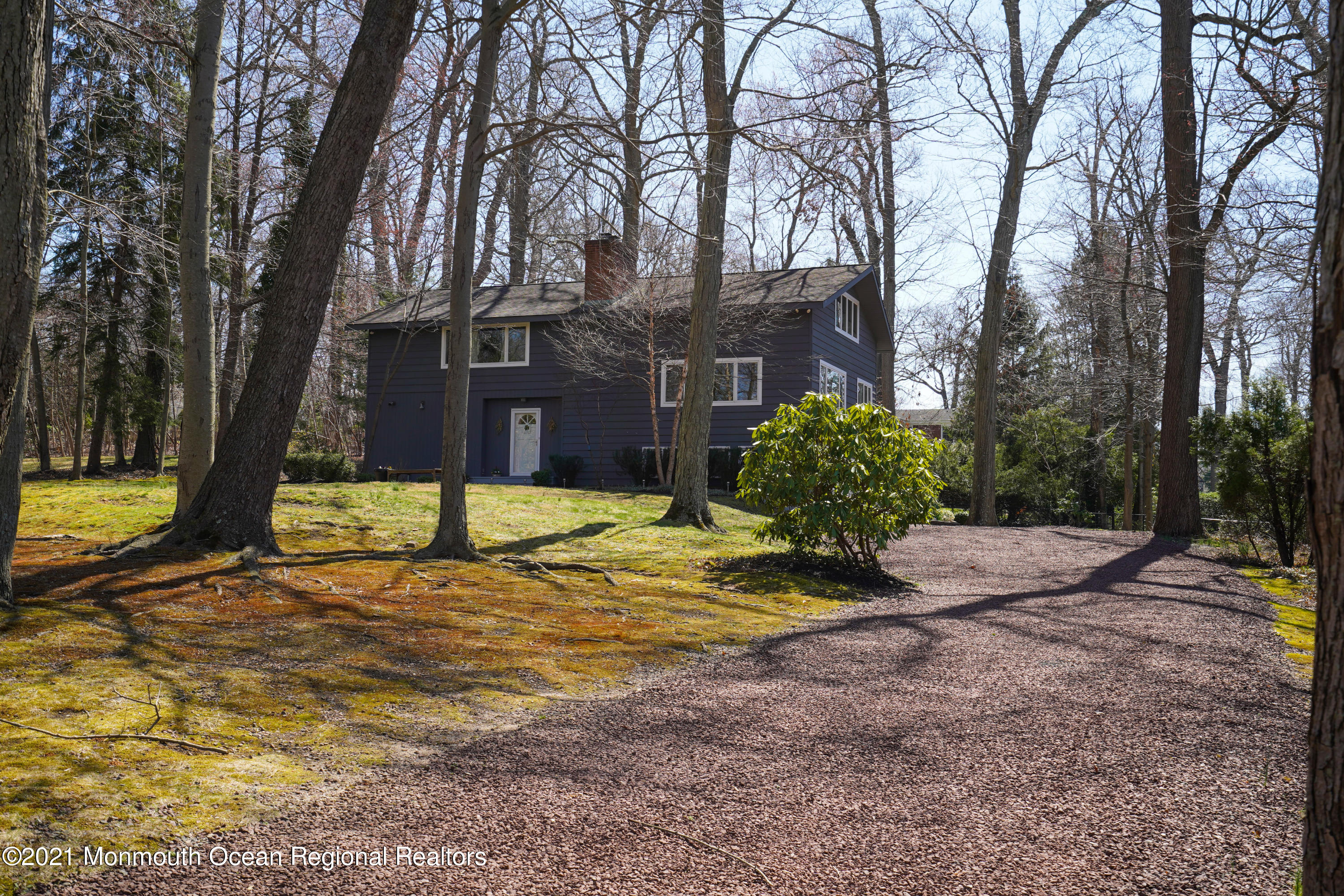 95 River Road Rumson, NJ 07760 - Photo 5 of 43 front0 DSC01570