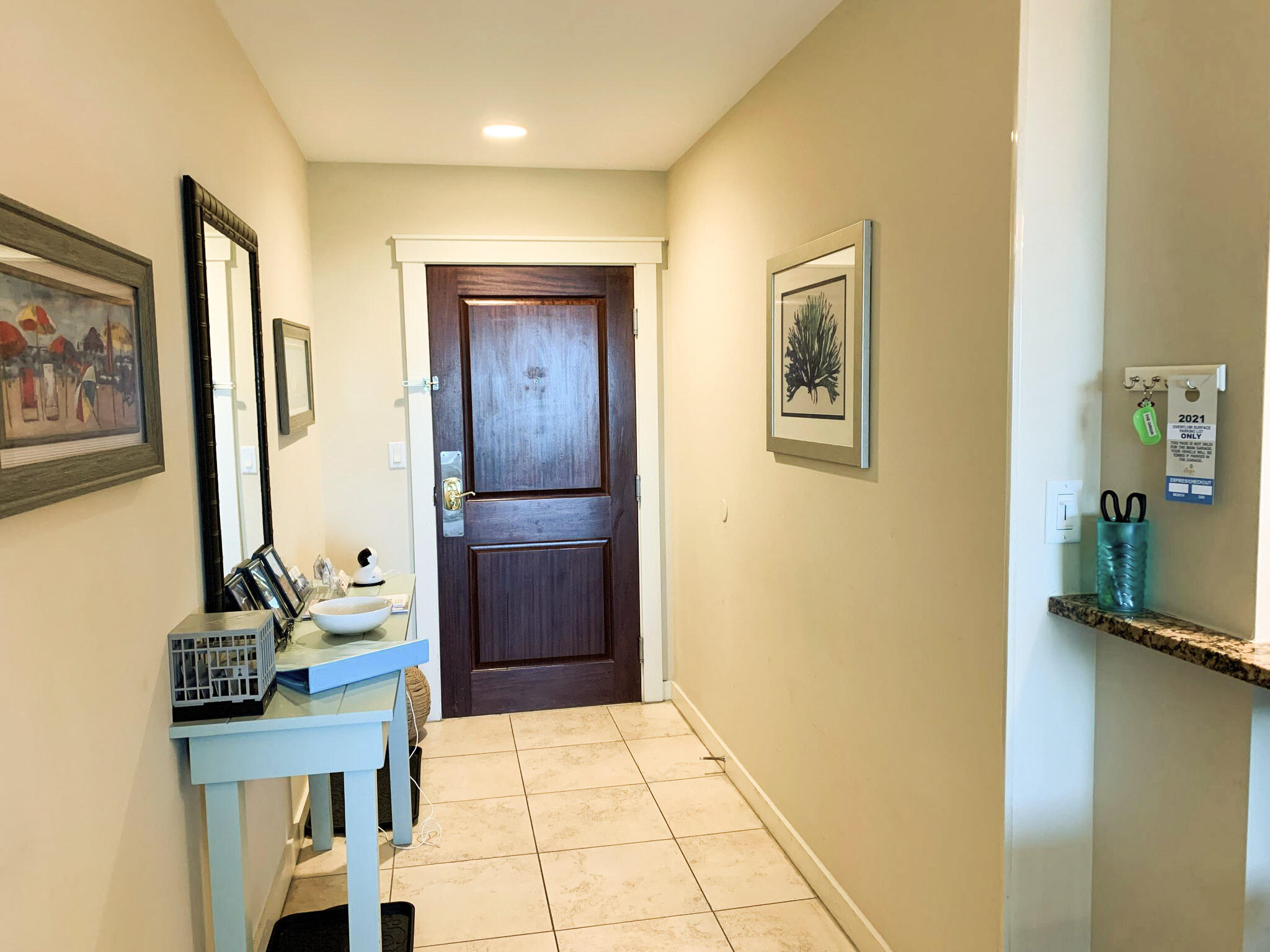 15100 Front Beach Road, Unit 919 921 Panama City Beach, FL 32413 - Photo 18 of 49 a hallway with a view of living room