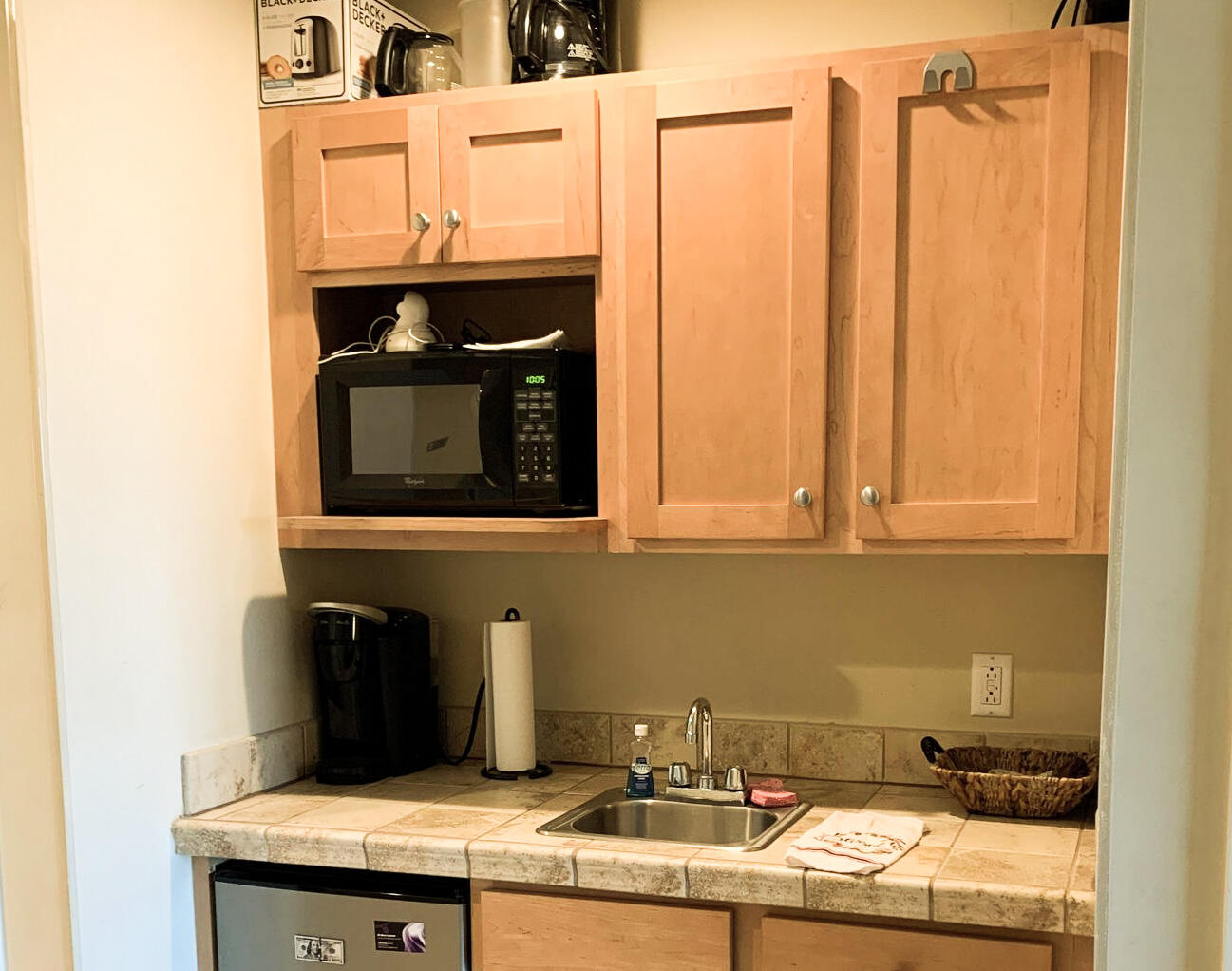 15100 Front Beach Road, Unit 919 921 Panama City Beach, FL 32413 - Photo 5 of 49 a bathroom with a sink and a mirror