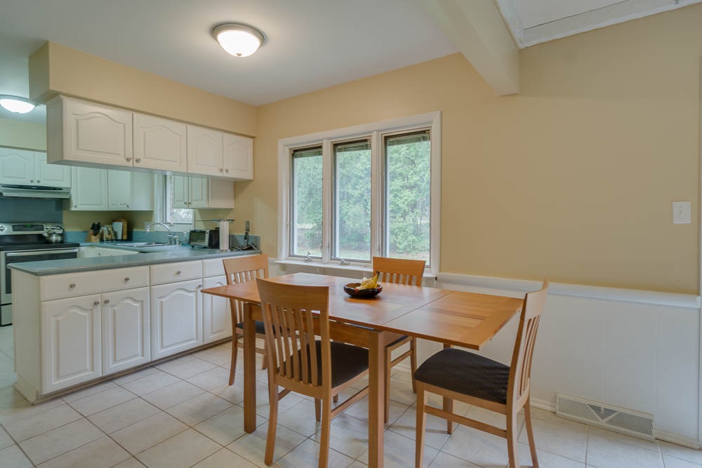 1302 Winfield Road Bloomington, IN 47401 - Photo 12 of 26