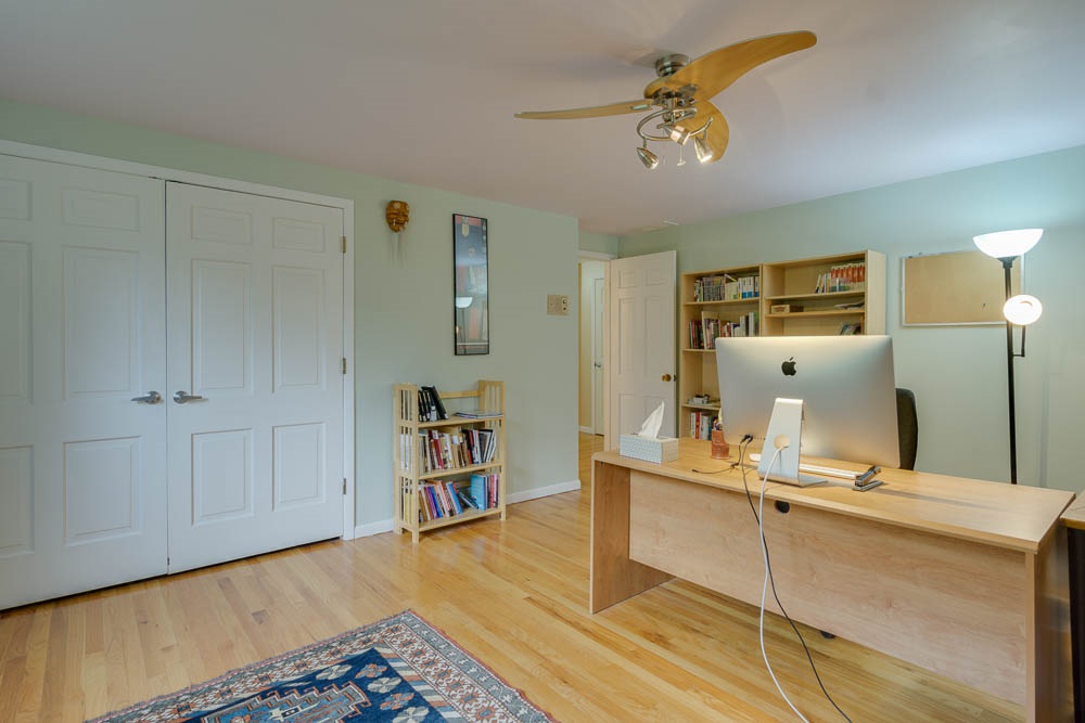1302 Winfield Road Bloomington, IN 47401 - Photo 20 of 26