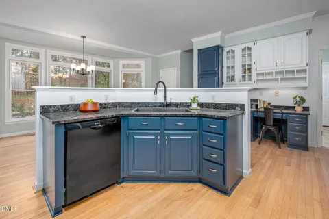 $875,000 | 1512 Cumberland Road, Chapel Hill, NC 27514