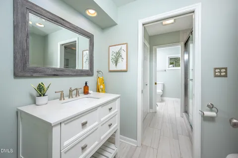 $875,000 | 1512 Cumberland Road, Chapel Hill, NC 27514