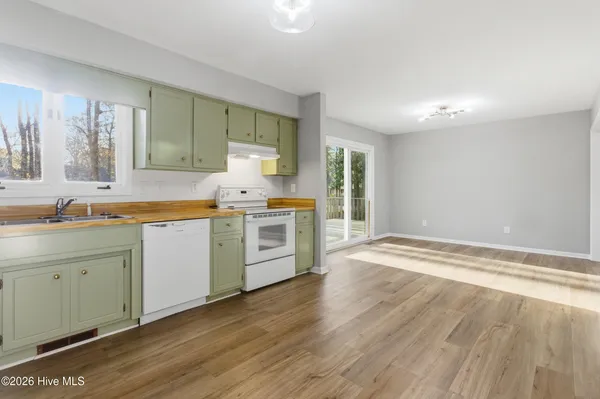 $2,100 | 101 Gatewood Drive, New Bern, NC 28562