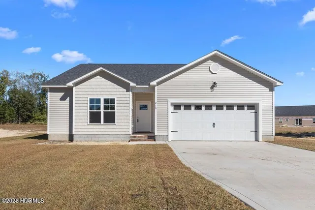 $300,900 | 300 East Theriault Court, Jacksonville, NC 28540